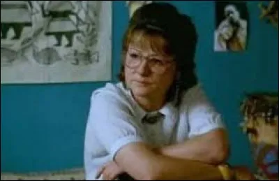 Quelle musique écoute mademoiselle Lajoie ?