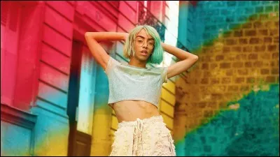 Cette image vient du clip...