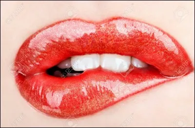 Ton(ta) nouveau(elle) collègue est super canon :