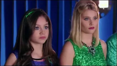 Pourquoi Luna n'est-elle pas habillée en vert émeraude ?