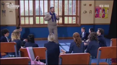 Quelle amie d'Ambre change d'atelier pour surveiller Luna et Matteo ?