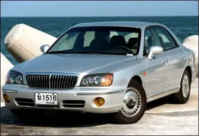 Voilà une Coréenne qui a une haute estime d'elle-même.