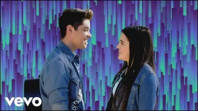 Comment se s'apppelle la copine de Dante ?