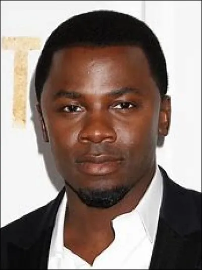 Qui joue le rôle de Monsieur Porter ?