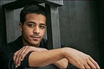 Qui joue le rôle de Tony Padilla ?