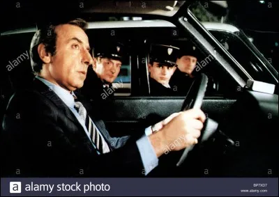 œuvre d'un b&acirc;ton, c'est le...