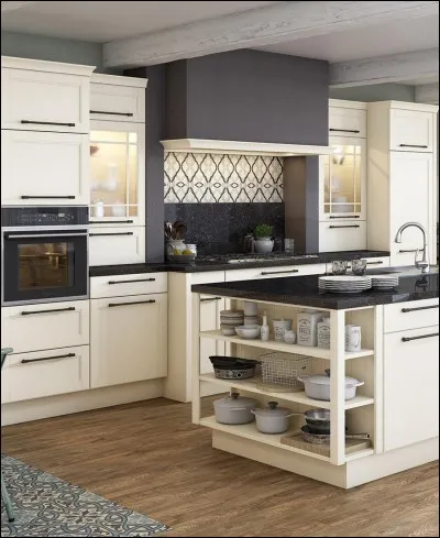 À mi-chemin entre la terrine campagnarde et le flan sucré, le pounti est une spécialité...