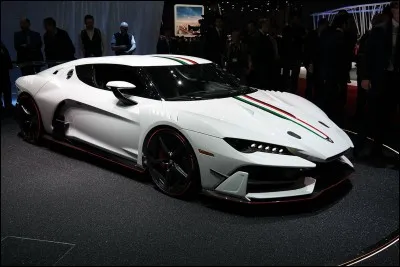 Je vous présente l'Italdesign Zerouno, une sportive très très rare. D'où est originaire le constructeur ?