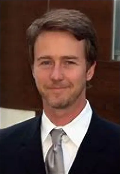 Quel acteur joue Bruce Banner/Hulk dans "L'Incroyable Hulk" ?