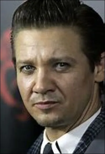 Quel acteur interprète Clint Barton/Hawkeye ? 
(Thor 1, Avengers 1,2,4, Captain America 3, Spider-Man Homecoming)