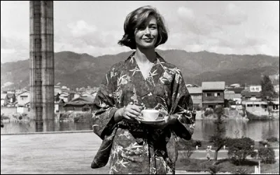 Cette actrice, révélée en 1959 par son rôle dans "Hiroshima mon amour", se prénomme ...