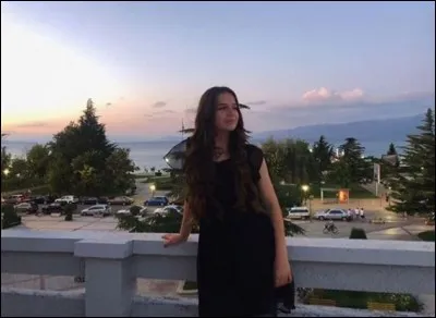 &Agrave; quel &acirc;ge monte-t-elle sur sc&egrave;ne pour la premi&egrave;re fois ?