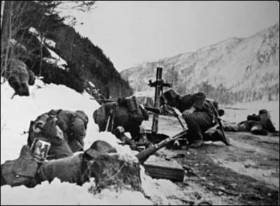 En avril 1940, quels pays sont attaqués par l'Allemagne nazie ?