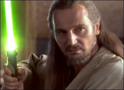 Qui-Gon Jinn a-t-il acquis le pouvoir de réapparaître en esprit après sa mort ?