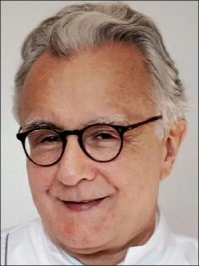 Qui est cet Alain, chef cuisinier de renom et homme d'affaires ?