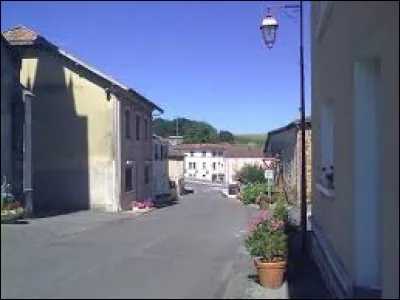 Momuy est un village Landais situé dans l'ancienne région ...