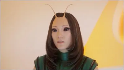 A quel film culte de la pop culture, Peter Parker fait-il référence lorsqu'il voit pour la première fois Mantis (la fille à antennes dans les Gardiens de la Galaxie) dans Avengers Infinity War ?