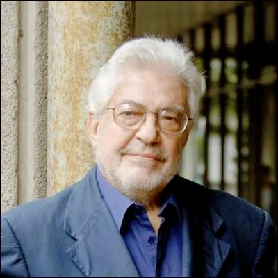 Ce cinéaste italien, qui a réalisé "Nous nous sommes tant aimés", "Une journée particulière" , "la Nuit de Varennes", se prénomme ...