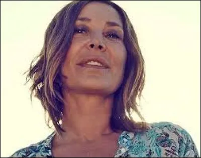 Complétez le titre de cette chanson : "Je suis un...