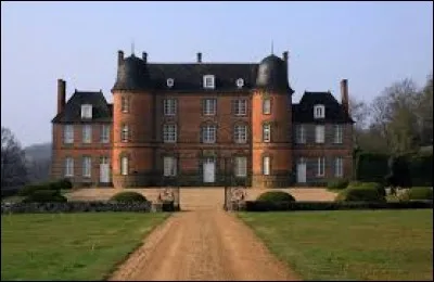 Am&eacute;lie est une habitante de Couterne (Orne). Elle porte le gentil&eacute; ...