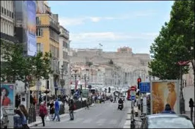 Vous habitez Montpellier et vous désirez voir la Cannebière à Marseille ? Rien de plus facile, prenez la direction ...