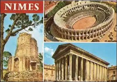 La ville de Nîmes se trouve au bord de la Méditerranée.