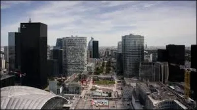 Les habitants de Courbevoie (Hauts-de-Seine) sont les ...