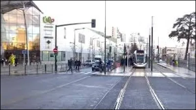 À Épinay-sur-Seine (Seine-Saint-Denis), les habitants se nomment les ...