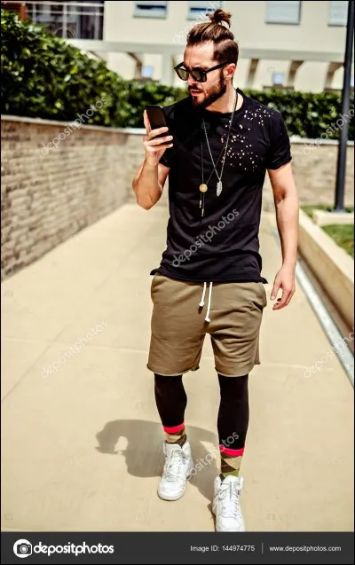 Qui imposait &agrave; ses soldats de se raser la barbe avant la bataille ?