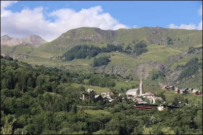 Dans quelle région est située Orcières ?
