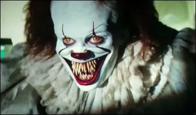 Vous devez regarder un "C'est pas sorcier" sur les hommes préhistoriques sauf qu'au lieu de cela, vous regardez Ça (Le clown ) et la prof crie : 《 Qui a mis ça ? 》
Que fais-tu ?