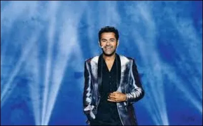 Jamel Debbouze est un humoriste, acteur et producteur :