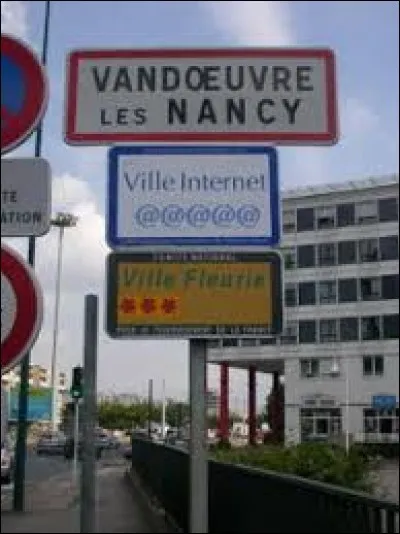 Dans quel d&eacute;partement se situe la ville de Vand�uvre-l&egrave;s-Nancy ?