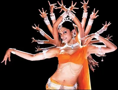 Complétez : La beauté sans la grâce ..., mais elle ne sait pas ... !