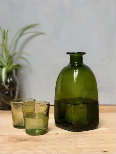 H&eacute;par est l'eau plate la plus riche en magn&eacute;sium.