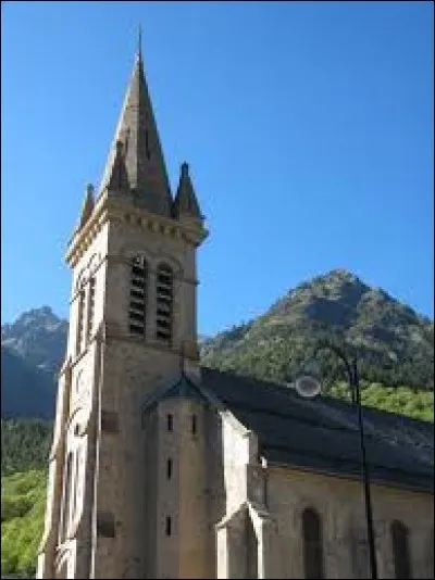 Nous terminons notre balade à La Chapelle, hameau de Valjouffrey. Commune d'Auvergne-Rhône-Alpes, dans le parc national des Écrins, il se situe dans le département ...