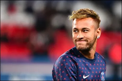 Quelle est la nationalité de Neymar Jr. ?