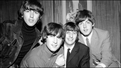 Dans le répertoire des Beatles, la chanson "Hey Jude" est interprétée par John Lennon.