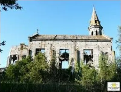 Vous avez sur cette image l'église inachevée de Léojac. Commune d'Occitanie, dans l'aire urbaine Montalbanaise, elle se situe dans le département ...