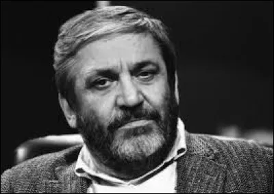 Ce cinéaste, qui a réalisé "À nos amours", "Police", "Sous le soleil de Satan" palme d'or au festival de Cannes 1987, c'est ... Pialat.