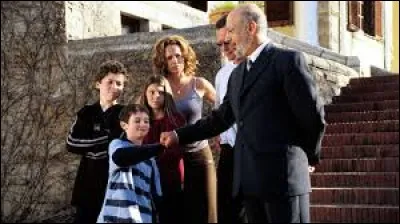 Qui a joué dans "Maman, je suis seul contre tous" ?