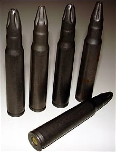 Munition de petit calibre ne comportant pas de projectile.
