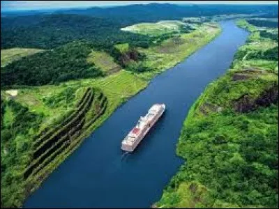 Quel pays d'Amérique centrale faisait partie de la Colombie au XIXe siècle ?