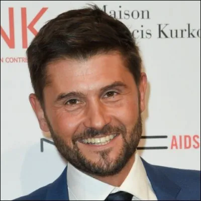 Qui est ce présentateur ?