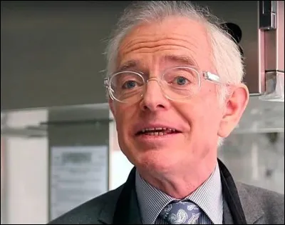 Qui est ce présentateur ?