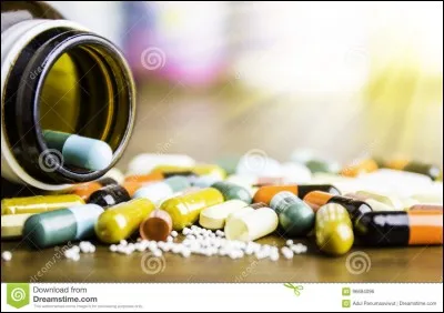 Ce professeur cardiologue a réalisé la première greffe cardiaque en Europe. Il s'agit de...