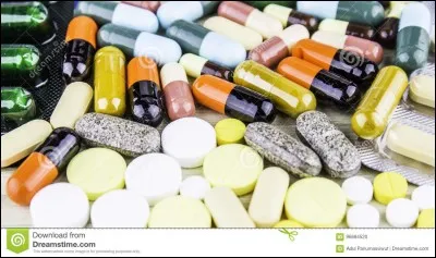 On le considère comme le père de l'homéopathie. Qui est-il ?