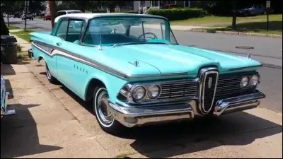 Et elle, c'est une...