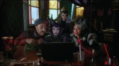 Quels sont les trois parents des quatre nouveaux enfants de méchants ?