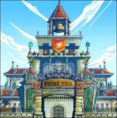 Quel est le nom du quatrième maître de Fairy Tail ?